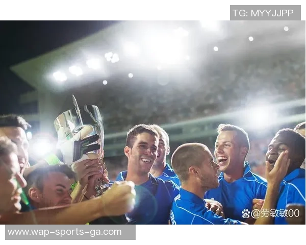 萧山足球联赛激情四溢球迷热情高涨共庆足球盛宴 萧山足球联赛激情四溢球迷热情高涨共庆足球盛宴